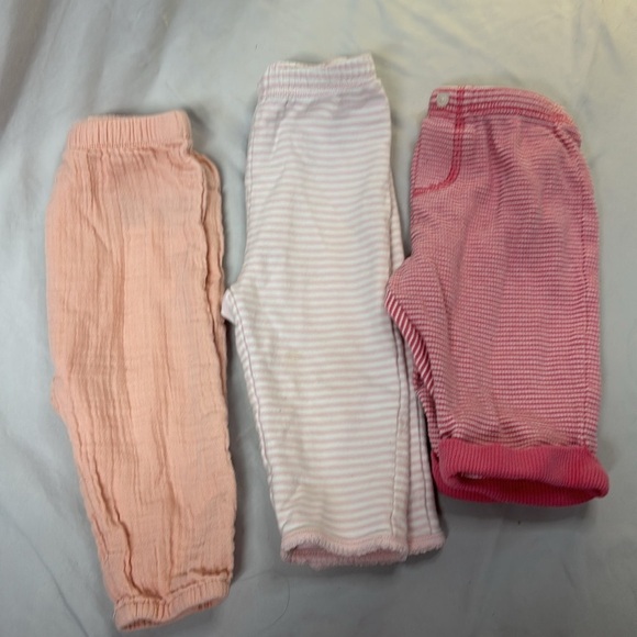 GAP - set of 3 pull on baby pants. Size 3-6 months - Picture 1 of 10